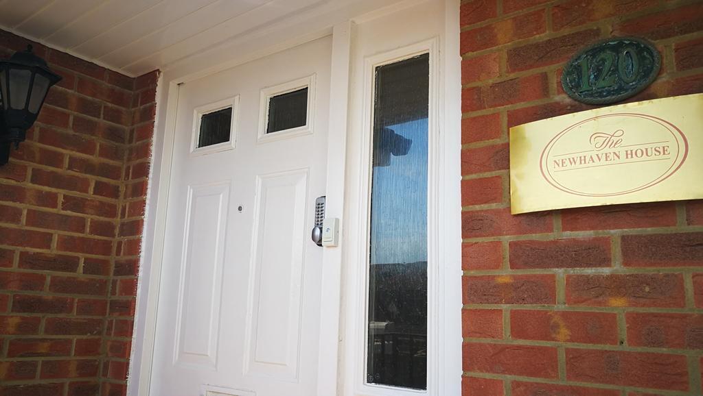 Newhaven House Bed & Breakfast ภายนอก รูปภาพ
