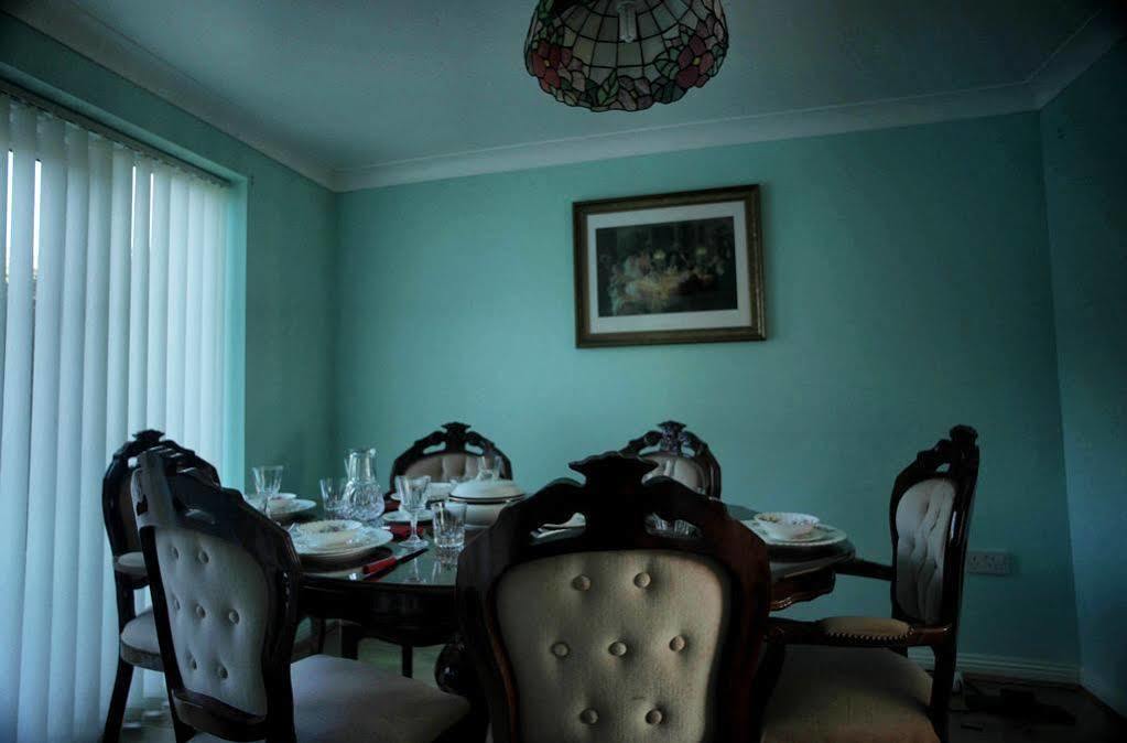 Newhaven House Bed & Breakfast ภายนอก รูปภาพ